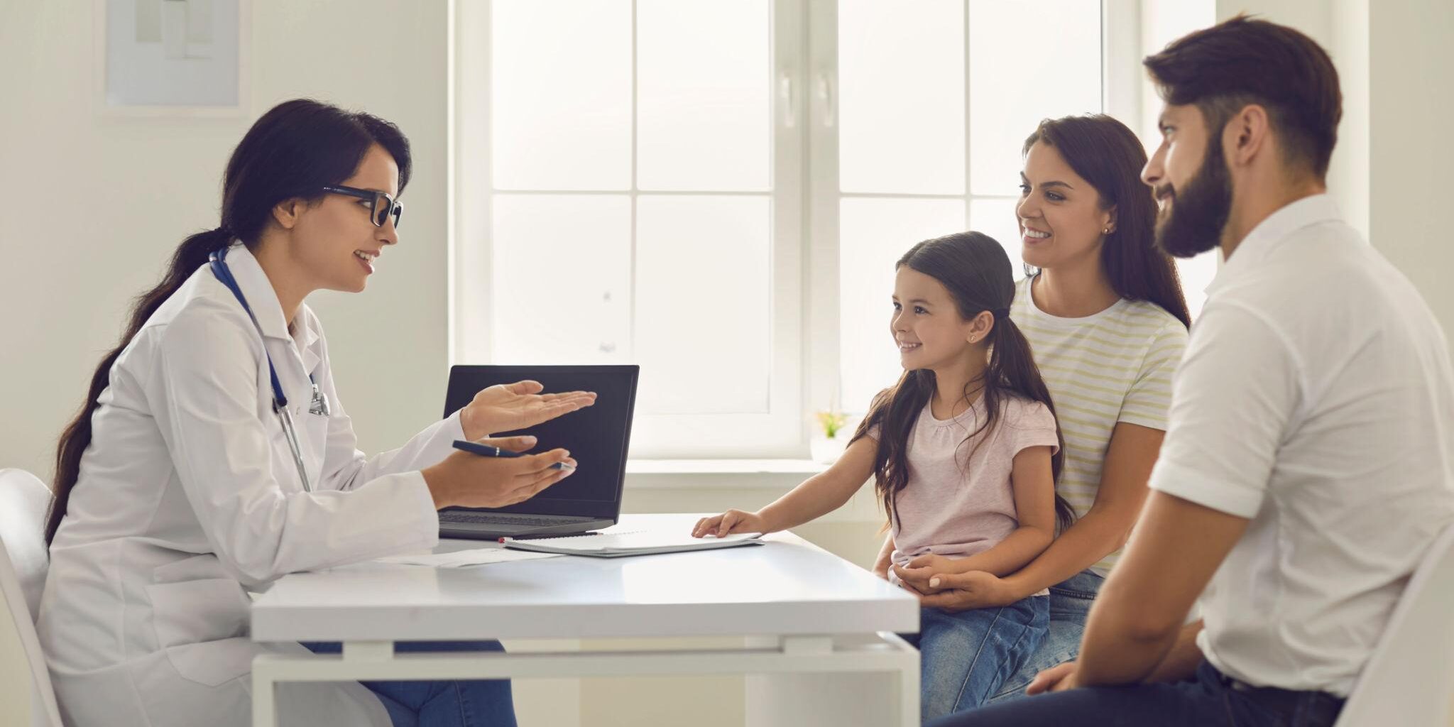 10 Signs It’s Time to See a Family Doctor Instead of Waiting
