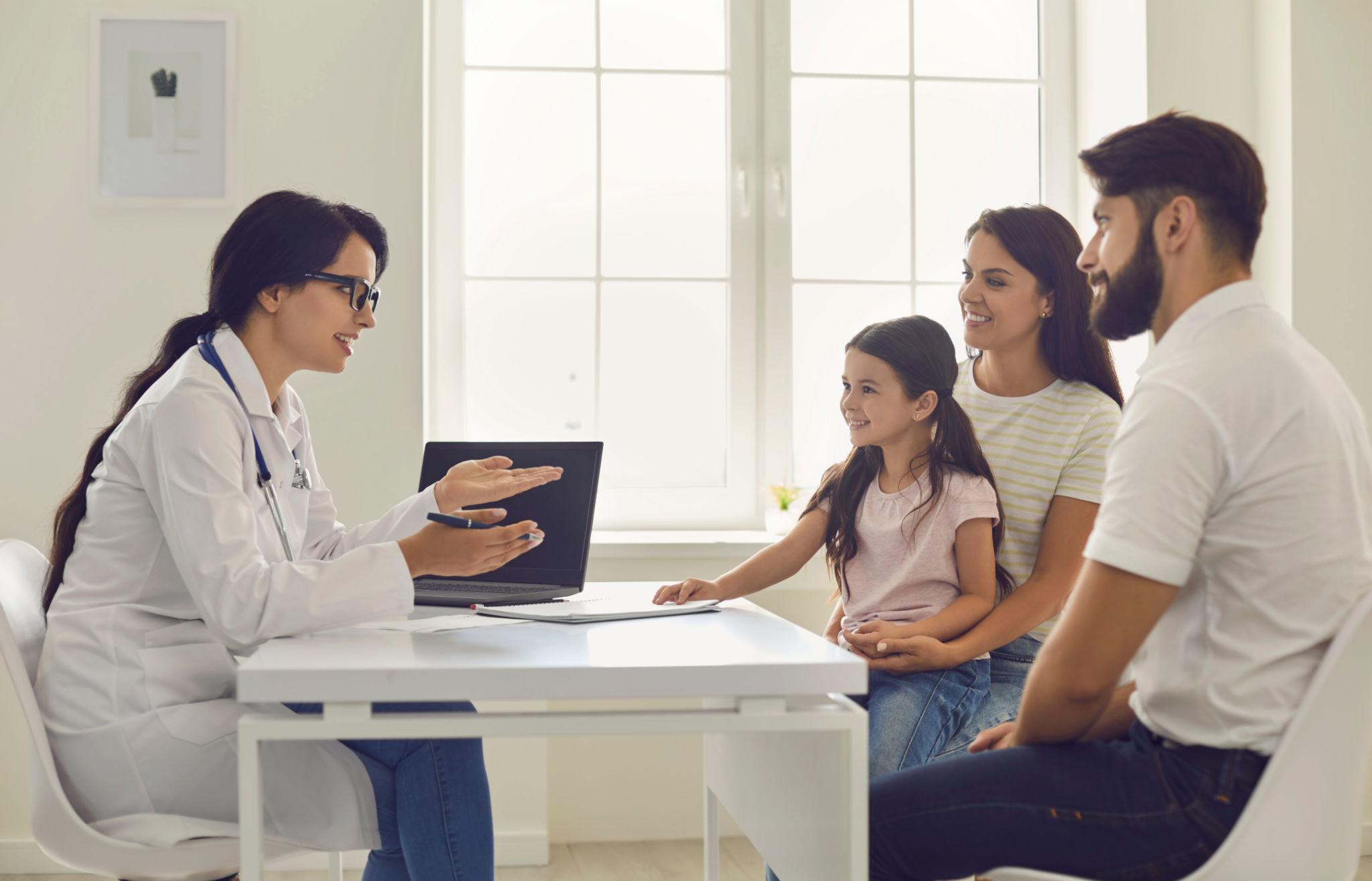 10 Signs It’s Time to See a Family Doctor Instead of Waiting